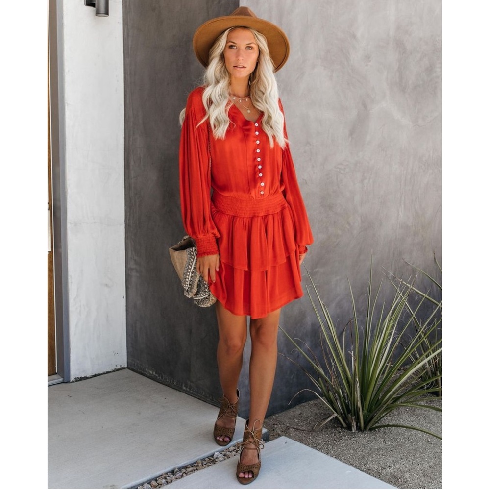 Vici Sundown Smocked Tiered Long sleeve Dress Burnt Orange - Picture 2 of 8